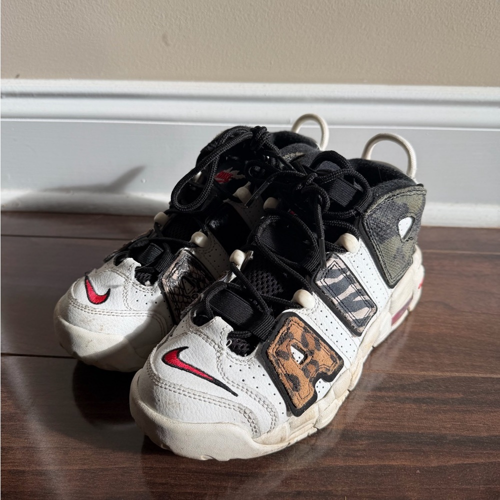 Nike Kids White, Black and Red Graphic Swoosh Sneakers